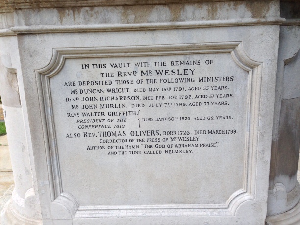 2013-9-26 John Wesley grave inscription